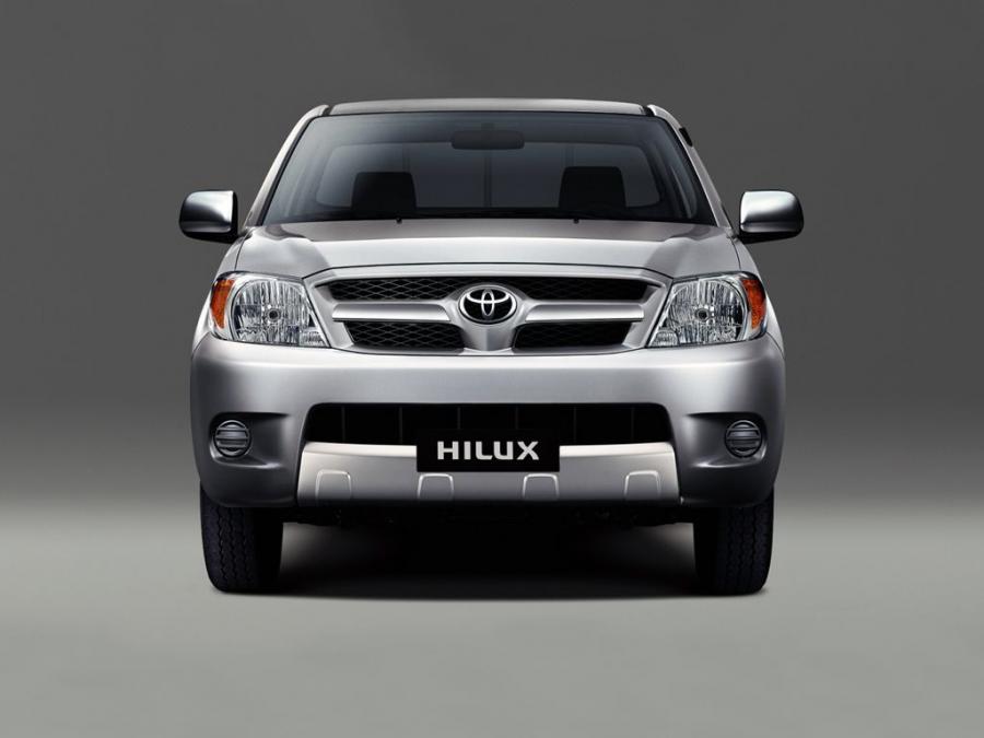  Toyota Hilux Regular Cab 2005 года  (фото 6 из 7)